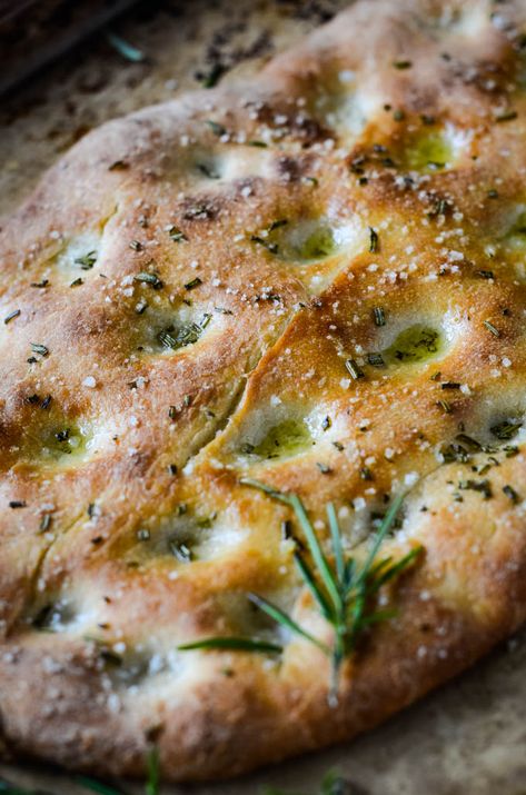 EASY ROSEMARY FOCACCIA BREAD - Larder Love Strong Bread Flour Recipes, Easy Focaccia Bread, Easy Focaccia Recipe, Rosemary Focaccia Bread, Easy Focaccia Bread Recipe, Bread Flour Recipe, Easy Focaccia, Rosemary Focaccia, Rosemary Bread