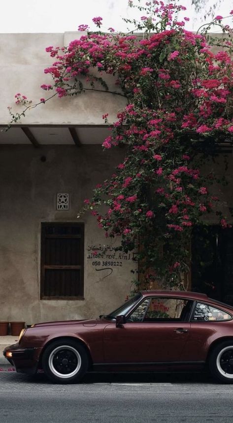 Burgundy Car, Burgundy Aesthetic, Old Vintage Cars, Vintage Porsche, Classy Cars, Automotive Photography, Classic Porsche, Pretty Cars, Red Car