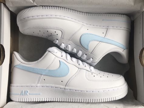 Light Blue Air Force 1, Blue Air Force 1 Outfit, Cute Airforce 1, Nike Air Force 1 Painting Ideas, Nike Air Force 1 Woman, Airforce 1 Women, Nike Air Force Blue, Blue Air Force 1, Painted Nike Air Force