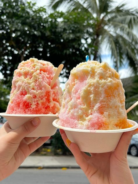 Hawaii Shaved Ice Aesthetic, Hawaiian Shaved Ice Aesthetic, Hawaii Shaved Ice, Hawaii Aesthetic Food, Shaved Ice Aesthetic, Shaved Ice Ideas, Shave Ice Hawaii, Hawaii Foods, Hawaii Desserts