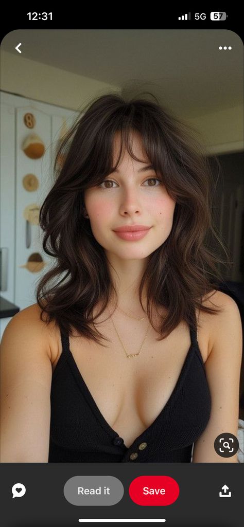 Medium Length Shag Wavy Hair, Low Density Haircut, Curled Wolf Cut, Fox Cut Hair, Kitty Cut Hair, Short Haircut Names, Fox Haircut, Fox Cut, Haircut Names