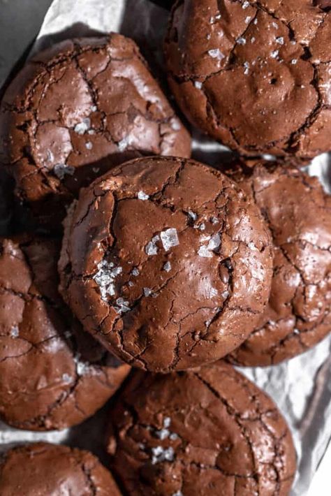 Sourdough Crinkle Cookies, Salted Brownie Crinkle Cookies, Cookie Recipes Crinkle, Crinkle Cookies Photography, Best Fudgy Chocolate Crinkle Cookies, Brownie Crinkle Cookies, Peach Dessert Recipes, Peach Dessert, Peach Desserts