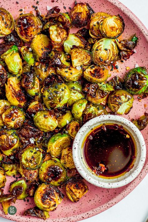 Vegan Thanksgiving Brussel Sprouts, Vegetable Glaze Recipes, Maple Soy Brussel Sprouts, Brussel Sprout Bowls, Peruvian Brussel Sprouts, Maple Glaze Brussel Sprouts, Gluten Free Brussel Sprout Recipes, Brussel Sprouts Thanksgiving Recipes, Sticky Brussel Sprouts