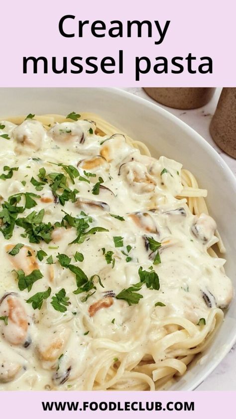 Close up of a dish of creamy mussel pasta sprinkled with parsley. Mussel Pot Recipe Creamy, Creamy Mussel Pasta, Muscles And Pasta, Mussels And Pasta Recipes, Frozen Mussels Recipe Easy, Recipes With Mussel Meat, Mussel Meat Recipe Frozen, Recipes With Mussels, Cooked Mussel Meat Recipe