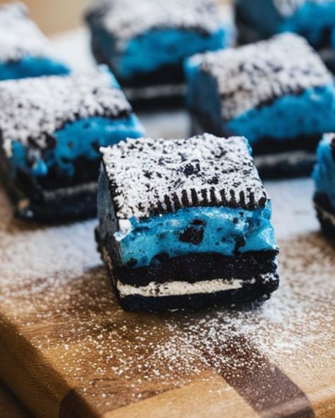 Blue Velvet Brownies, Brownies White Chocolate, Violet Food, Oreo Truffle, Cheesecake Bar, Velvet Brownies, White Chocolate Bark, Cheesecake Bar Recipes, Blue Desserts