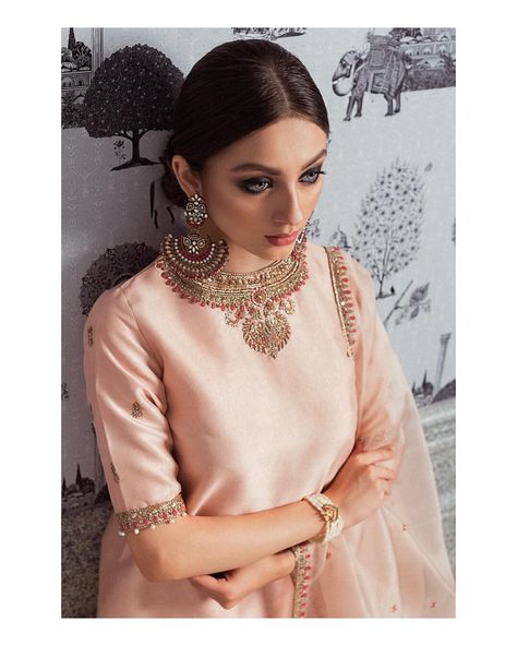 266.4k Followers, 26 Following, 1,071 Posts - See Instagram photos and videos from ZARA SHAHJAHAN (@zarashahjahanofficial) Zara Shahjahan, Salwar Designs, Kurta Neck Design, Salwar Kamiz, Dress Neck Designs, Kurti Neck Designs, Indian Couture, Indian Suits, Indian Attire