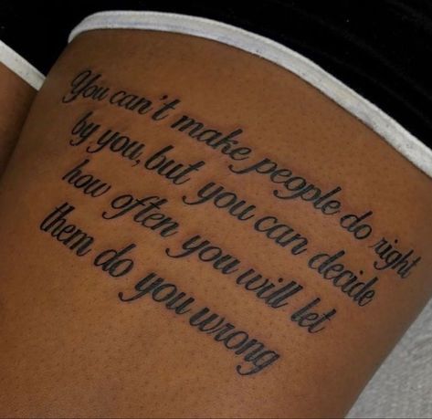 Leg Qoutes Tattoos Women, Half A Sleeve Tattoo For Women, Long Text Tattoo, Thigh Tattoos Women Quotes, Tattoos Women Quotes, Front Thigh Tattoos Women Quotes, Small Leg Tattoos Women, Front Thigh Tattoos Women, Thigh Quote Tattoo