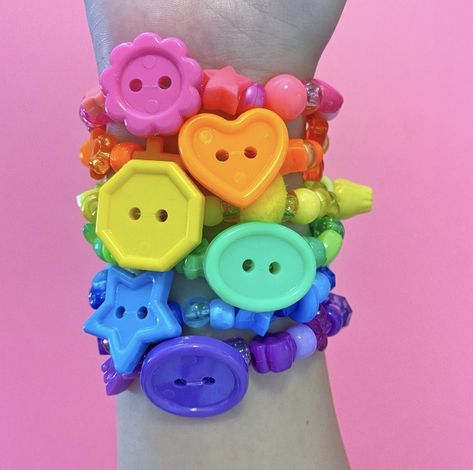 Kandi Inspo, Diy Kandi Bracelets, Diy Kandi, Kandi Kid, Kandi Ideas, Kandi Cuff, Bracelet Sets, Kandi Patterns, Kandi Bracelets