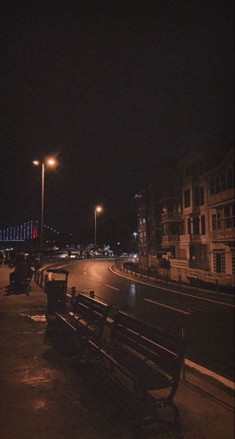 Istanbul Aesthetic Night, Istanbul Night, Street Background, Rainy Night, Night Vibes, Dark Aesthetic, New York Skyline, Aesthetic Wallpapers, Istanbul