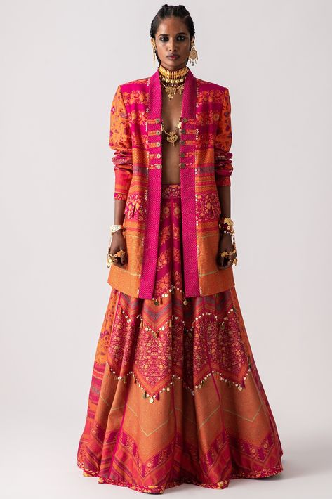 Ethno Style, Printed Jacket, Indian Couture, Sharara Set, Indian Fashion Designers, Indian Designer Outfits, Indian Attire, Indian Outfit, Indian Fashion Dresses