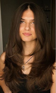 Round Face Haircuts Long, Round Face Hairstyles Long, 100 Hairstyles, Haircolor Ideas, Long Layered Bob, Hair Care Growth, Hair Inspiration Long, Beautiful Haircuts, Hair Frizz