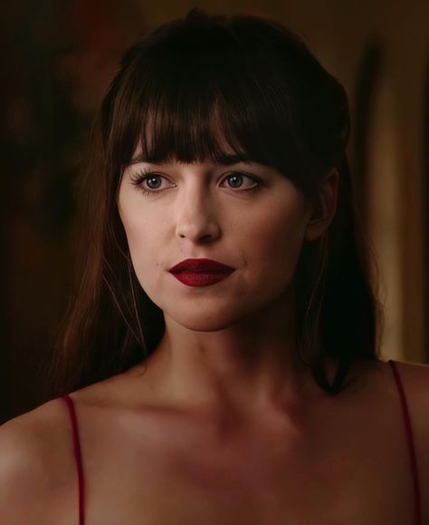 Dakota Johnson Fifty Shades Darker, Anastasia Grey, Let Him Go, Anastasia Steele, Best Friend Poses, Fifty Shades Darker, Dark Feminine Aesthetic, Gray Aesthetic, 50 Shades Of Grey