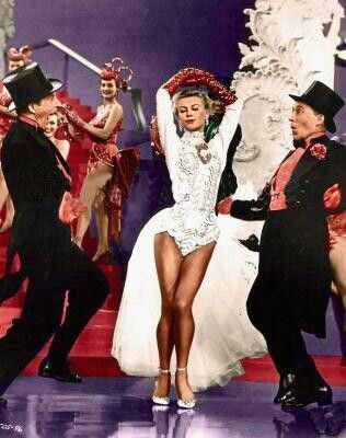 Vera-Ellen as Judy Haynes (White Christmas) Klasik Hollywood, Best Holiday Movies, White Christmas Movie, Vera Ellen, Ellen White, Best Christmas Movies, Irving Berlin, Set Designs, Fred Astaire