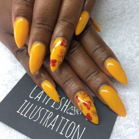 Nail art. Montreal City. Nail Artist. Mélissa Monderie. Catfish Illustration. Autumn nails. Fall nails. Fall Multicolor Nails, Autumn Nails Matte, Yellow Autumn Nails, Catfish Illustration, Autumn Nails Fall, Turkey Nails, Illustration Autumn, Nails Fall Nails, Thanksgiving Nail Designs