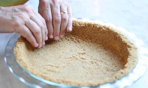 Shortbread Cookie Pie Crust Recipe, Cookie Crumb Crust Recipe, Crumb Pie Crust, Cookie Pie Crust Recipe, Shortbread Pie Crust, Cookie Crust Recipe, Graham Cracker Pie Crust, Cracker Pie Crust, Homemade Graham Cracker