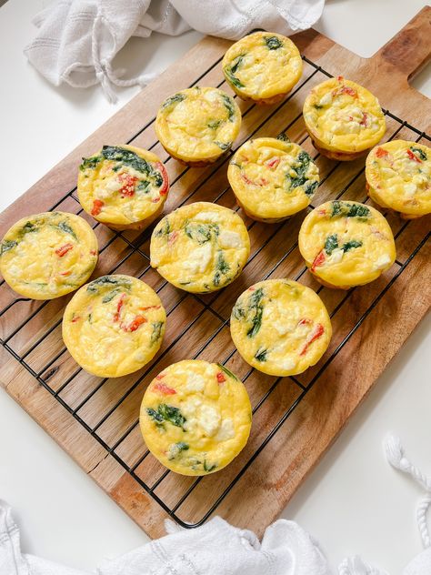 Egg & Cottage Cheese Egg Bites | Spinach, Roasted Red Pepper, & Feta Roasted Red Pepper Omelette, Spinach And Tomato Egg Bites, Roasted Red Pepper And Feta Egg Bites, Roasted Red Pepper And Spinach Egg Bites, Protein Egg Bites Muffin Tins, Egg Bites With Feta, Zucchini And Roasted Pepper Egg Bites, Baked Egg Bites With Cottage Cheese, Cottage Egg Bites