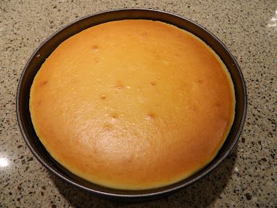 Create this Amazing Crack-less New York Style Cheesecake in your very own kitchen Cake Mix Desserts, New York Style Cheesecake, Souffle Recipes, New York Cheesecake, Cheesecake Desserts, Empty Nest, New York Style, Holiday Cooking, Link Up