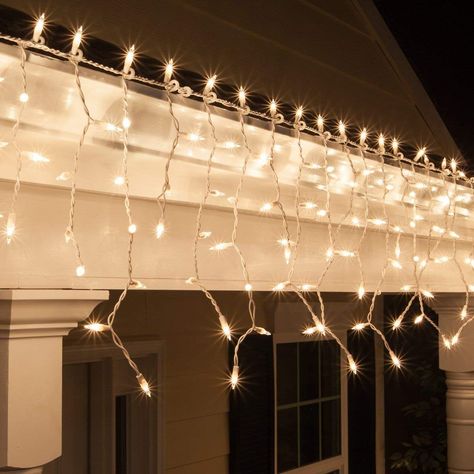 Icicle Lights Outdoor, House Lighting Outdoor, Led Icicle Lights, Icicle Christmas Lights, Christmas Projector, Christmas Light Installation, Hanging Christmas Lights, Christmas Lighting, Indoor String Lights