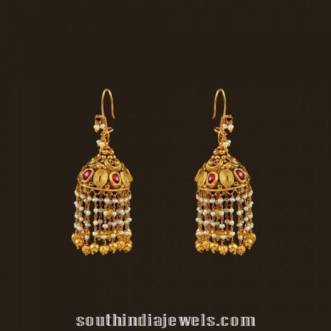 Gold antique hook style pearl drop earrings. Antique Gold Earrings, Gold Jhumka Earrings, Pearl Drop Earrings Gold, Antique Gold Jewelry Indian, Gold Earrings Models, Gold Pendant Jewelry, Wedding Jewellery Collection, Antique Gold Jewelry, Gold Bride Jewelry