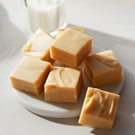 Peanut Butter Fudge Jiffy Fudge Recipe, Penuche Fudge, Jif Peanut Butter, Peanut Butter Fudge Recipe, Peanut Butter Fudge Easy, Butter Fudge, Christmas Candy Recipes, Marshmallow Creme, Paid Social