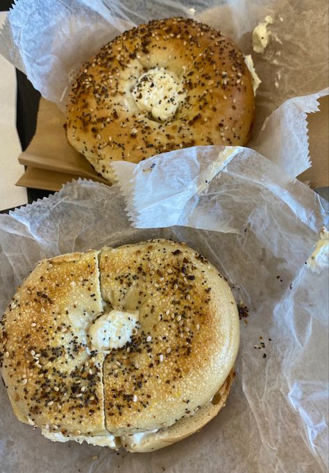 Everything Bagel And Cream Cheese, Everything Bagels Aesthetic, Bagel Astetic, Everything Bagel With Cream Cheese, Bagel And Cream Cheese Aesthetic, Everything Bagel Aesthetic, Bagel With Cream Cheese Aesthetic, Bagel Aestethic, Cream Cheese Aesthetic