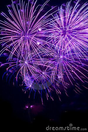 Purple Fireworks Wallpaper, Purple Fireworks Aesthetic, Pink Fireworks Aesthetic, Fireworks Pics, Pink Aestethic, Rainbow Fireworks, Purple Fireworks, Image Zen, Year Wallpaper