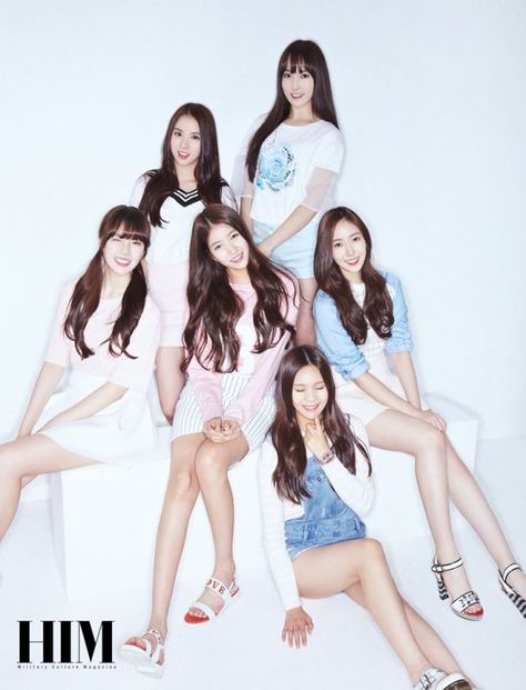 Gfriend Wallpaper, Gfriend Album, Group Poses, Magazine Interview, Latest Music Videos, 4th Anniversary, G Friend, Korean Celebrities, Latest Music