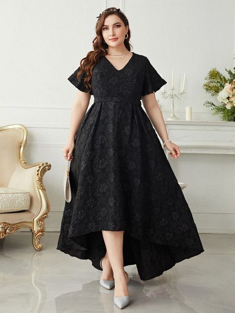 Short Black Wedding Dress Plus Size, Cute Dresses Plus Size, Plus Size Black Tie Event Dresses, Vestidos Curvy, Dress Midsize, Glitter Bridesmaid Dresses, Plus Size Fancy Dresses, Semi Formal Mujer, High Low Bridesmaid Dresses