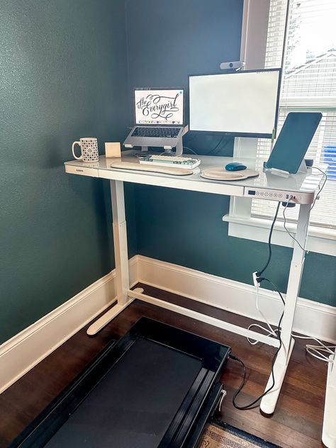 Raised Desk Office, Walking Desk Treadmills, Work From Home Set Up Standing Desk, Best Standing Desk Setup, Office With Adjustable Height Desk, Height Adjustable Desk Office, Under Desk Treadmill Workout, Office With Walking Pad, Stand Up Desk Organization