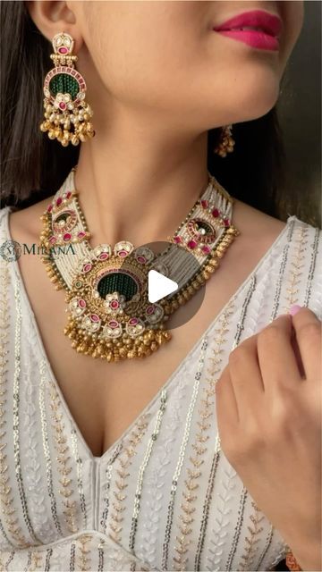 Mirana on Instagram: "Mrinali Multicoloured Antique Pearl Necklace Set😍  ##https://miranajewels.com/product/mrinali-multi-colour-antique-necklace-set/#  Love for designer jewelry is an addiction 😍  For more details click the link in bio or visit our website www.miranajewels.com.  Also you can DM or reach us @+919413563838  #miranabymegha #diamondjewellery #latestjewellery #trendyjewelry #americandiamondjewellery #weddingjewellery #tyaanijewellery #reelsinstagram #reelitfeelit #trendingreels #jaipurjewellery #mjnecklace #reelkarofeelkaro #trending  Artificial Bridal Jewellery, Immitation Jewellery, Modern jewellery, Designer Jewellery, Polki Bridal Jewellery, Latest Bridal Jewellery, Mehndi jewellery, Sangeet Jewellery" Sangeet Jewellery, Crystal Neckless, Latest Bridal Jewellery, Mehndi Jewellery, Latest Necklace Design, Antique Pearl Necklace, Latest Jewellery Designs, Latest Gold Jewellery, Gold Pearl Jewelry