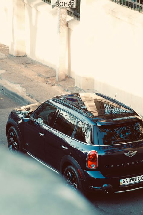 All Black Mini Cooper Countryman, Black Mini Countryman, Mini Cooper Countryman Black, Mini Countryman Black, Mini Cooper 4 Door Aesthetic, Mini Cooper Countryman 2024, Mini Cooper Countryman Aesthetic, Black Mini Cooper Aesthetic, Mini Cooper Suv