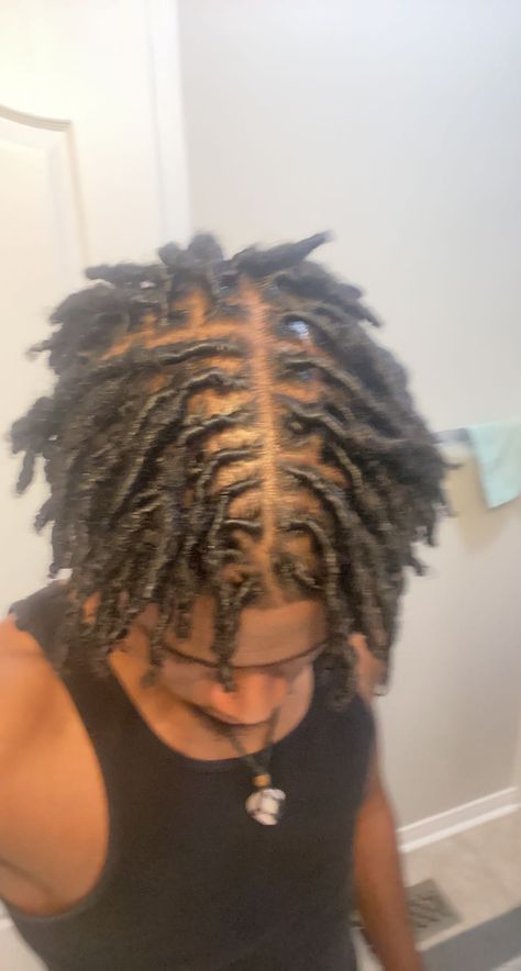 Short Loc Extensions, Curly Locs Men, Instant Locs Natural Hair, Short Loc Styles For Men, High Top Locs, Starter Locs Men, Loc Sizes, Male Locs, Mens Twists