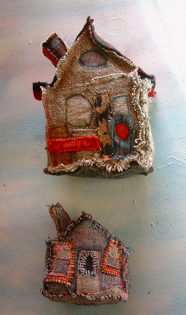 Doll Cradle, Textile Sculpture, Textile Fiber Art, Small Houses, New Place, Fabric Houses, Fabric Birds, Sewing Art, Stitching Art