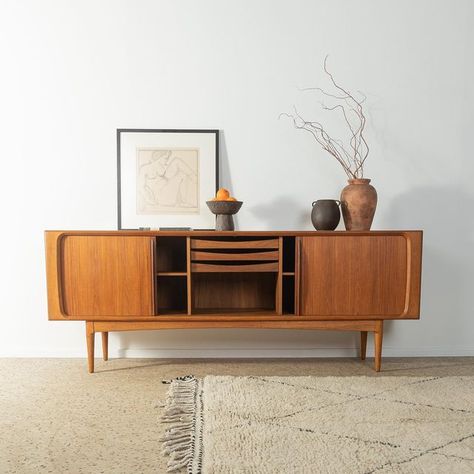 MCF - the better new on Instagram: "✨Classic Sideboard and Highboard from the 1960s by Bernhard Pedersen & Søn. High-quality pieces in teak veneer with two tambour doors, many internal drawers and cigar shaped feet. Made in Denmark 🇩🇰. #danishdesign #midcenturymodern #refurbishedfurniture #uniqueinteriors #sustainableliving" Midcentury Sideboard Tv, Double Chest Of Drawers, 60s Sideboard, Wallnut Sideboard, Brutalist Sideboard, 1940s Sideboard, Mahogany Sideboard, Vintage Credenza, Teak Sideboard