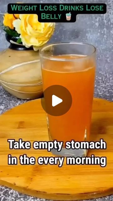 Weight Loss🇺🇸 on Instagram: "Weight Loss Drink to help reduce Belly fat in 7days FOLLOW me for #smoothie recipes to burn belly fat fast and regain confidence  Type “Yes” if you want more posts like this!  Like & tag your friends!!  #smoothierecipe #weightloss #healthy #healthyrecipe #nutrition" Reduce Fat In 10 Days, Weght Loss, Regain Confidence, Effective Diet, Best Fat Burning Foods, Basic Workout, Metabolism Booster, Fat Burning Smoothies, Belly Fat Drinks