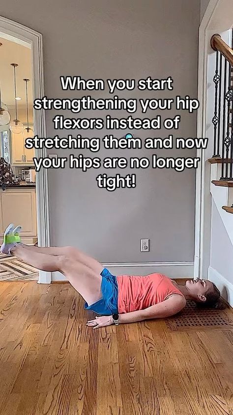 Dr. Stephanie Ridgway, Physical Therapist for Runners on Reels | Strengthen Hip Flexors, Hip Flexor Pain, Weak Knees, Pilates Stretches, Hip Mobility Exercises, Hip Flexibility, Hip Strengthening Exercises, Hip Flexor Exercises, Hip Pain Relief