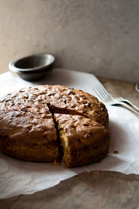 Bread Recipes Rustic, Apple Olive Oil Cake, Oil Cake Recipe, Olive Oil Cake Recipe, Italian Cake, Italian Recipes Traditional, Oil Cake, Olive Oil Cake, Rustic Italian