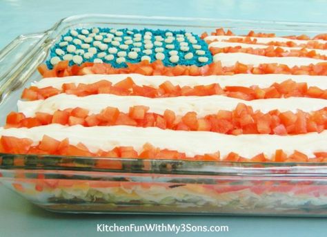 4th Of July 7 Layer Dip, Flag Dip, 7 Layer Taco Dip, Layered Taco Salads, Mexican Layer Dip, 4th July Food, Layered Bean Dip, Layered Taco Dip, Seven Layer Dip