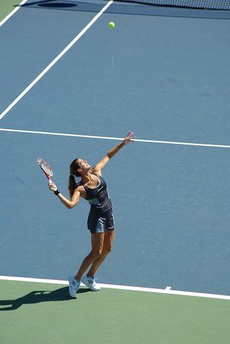 Board Games Aesthetic, Amélie Mauresmo, Tennis Lifestyle, Tennis Photography, Tennis Pictures, Tennis Serve, Us Open Tennis, Tennis Aesthetic, Female Tennis