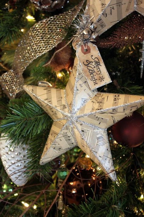 lhandcrafted Christmas ornament from Sweet Something Designs: Sheet Music Star (Tutorial) ... old sheet music ... paper mache star base ... Mod Podge and glitter ... delightful look for a Vinatage themed tree ... Diy Christmas Paper Decorations, Diy Christmas Paper, Sheet Music Crafts, Music Christmas, Music Ornaments, Paper Christmas Decorations, Music Crafts, Diy Christmas Tree Ornaments, Noel Christmas