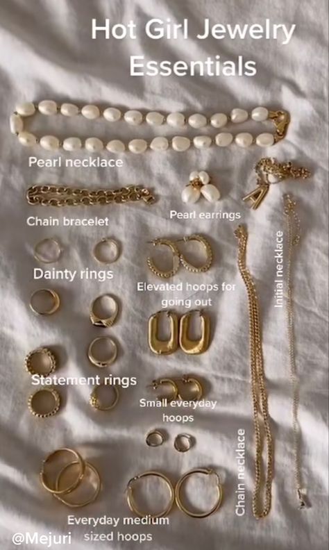 Necklaces, Earrings, Rings, Accessories!! Capsule Wardrobe Jewelry, Types Of Jewelry, Fashion Vocabulary, Gold Jewelry Sets, Jewelry Accessories Ideas, Dope Jewelry, Hoop Earring Sets, Jewelry Essentials, Classy Jewelry