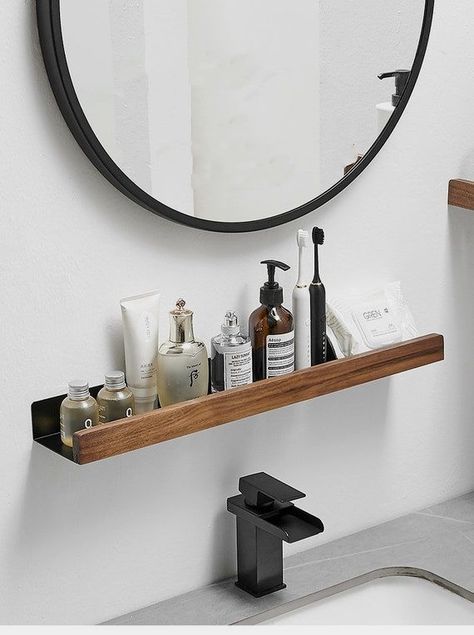 #bathroomideas #bathroomorganization Organize Bathroom, Bathroom Wall Shelves, Bad Inspiration, Casa Vintage, Metal Rack, Bathroom Inspiration Decor, Bathroom Items, Bathroom Shelf, Bathroom Inspo