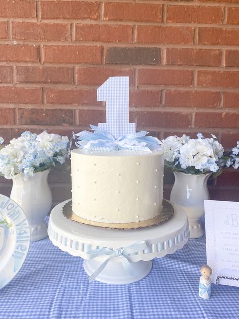 Gingham Birthday Cake, One Lucky Duck Cake, Blue And White 1st Birthday Cake, Simple First Birthday Cake, Blue And White First Birthday Cake, Blue And White First Birthday, Blue Gingham Smash Cake, Blue And White Smash Cake, Classic Blue And White First Birthday