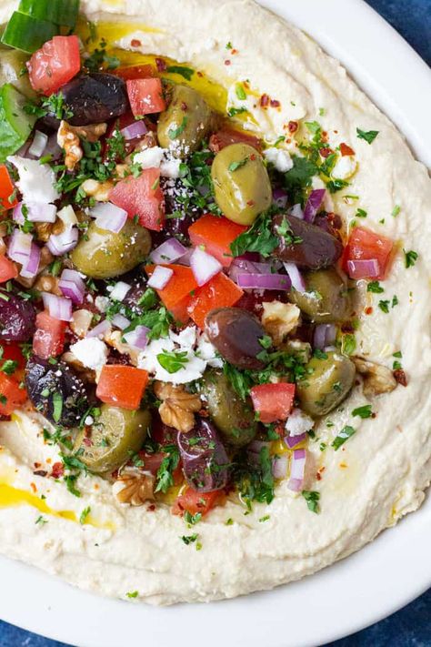 Loaded Hummus, Best Dip, Best Christmas Appetizers, Best Dip Recipes, Creamy Hummus, Hummus Recipe Homemade, Hummus Recipe, Mediterranean Cuisine, Mediterranean Diet Recipes