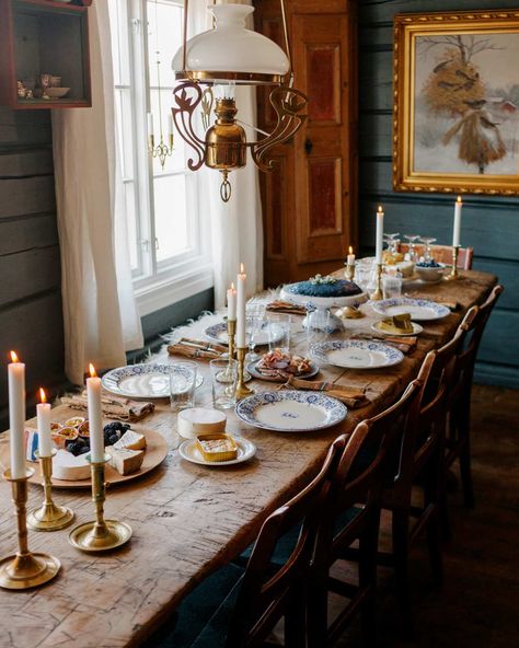 At home with the Flakks, on the fjords of western Norway Norwegian House Interior, Happy Thanksgiving Grateful, Norwegian Decor, Norwegian Interior, Norwegian Home, Modern Provincial, Thanksgiving Grateful, Norway House, Norwegian House