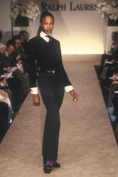 Ralph Lauren Runway, Minimal Streetwear, Classic Ralph Lauren, Ralph Lauren 90s, Ralph Lauren Fall, 90s Runway Fashion, Runway Fashion Couture, Streetwear Inspo, 90s Supermodels