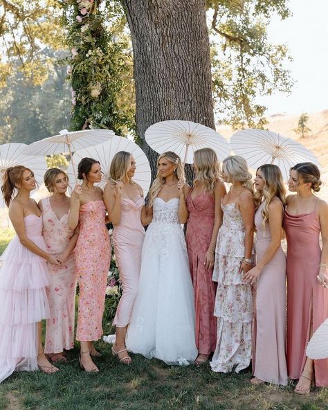 Spring Bridesmaid Color Palette, Creative Bridesmaid Dresses, March Bridesmaid Dresses Color Schemes, Multicolored Pink Bridesmaids Dresses, Bridesmaid Dress Combinations, Bridesmaid Dresses Same Colour Different Style, Wedding Party Themes Color Schemes, Summer Bridesmaid Dress Colors, Bridesmaid Dresses Shades Of Pink