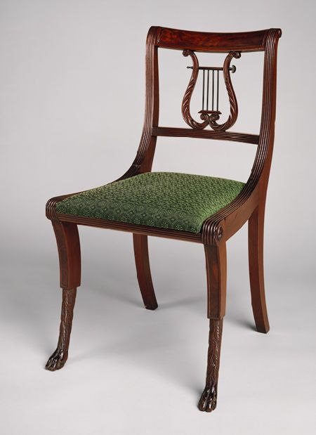 Side Chair attributed to Duncan Phyfe (Scottish, 1770–1854), New York City, ca. 1815–20, Mahogany, ash, tulip poplar. The delicate framing and lyre-shaped splat of this chair are considered hallmarks of the Phyfe style. The cabinetmaker included a drawing of a similar chair in an 1816 letter to prominent Philadelphian Charles Bancker. This particular example is thought to be part of a set of twenty-four produced by Phyfe's workshop. Duncan Phyfe Chairs, Duncan Phyfe, Chair Makeover, American Furniture, Kolkata, Diy Chair, Comfy Chairs, Furniture Styles, Indoor Furniture