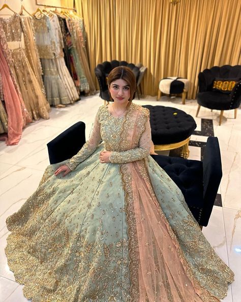 Taking order for this beautiful Outfit colour customization available any other inquiries please contact us on WhatsApp +923167653027 We Ship Worldwide 🌐 - - - #bintezainab #mehndioutfits #mehndibride #makeuptutorial #makeupartist #makeupvideos #bridalgowns #valimareception #pakitanidesigner #ukclothes #pakistanstreetstyle #pakistanicelebrities #gharara #pakistanisuits #punjabweddings #nikahdress #bridaljewellery #photography #mehndijewellery #couplegoals #gownstyle #pakistanidressesuk #hand... Lehanga Party Wear, Shaadi Outfits Pakistani, Valima Bridal Dress Pakistan, Baraat Dress Pakistani Bridal Wear, Walima Dresses Pakistani Brides, Colorful Style Outfits, Jewelry Reels, Wedding Gowns Indian, Walima Dress