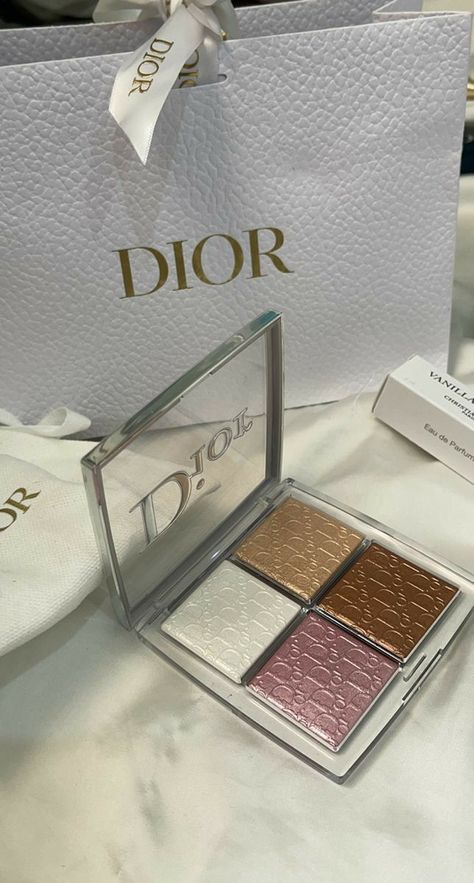 Dior Backstage Glow Face Palette, Rosa Make-up, Soft Make-up, Boho Makeup, Best Makeup Brands, Dior Backstage, Gene False, Eyeshadow Products, Glow Face